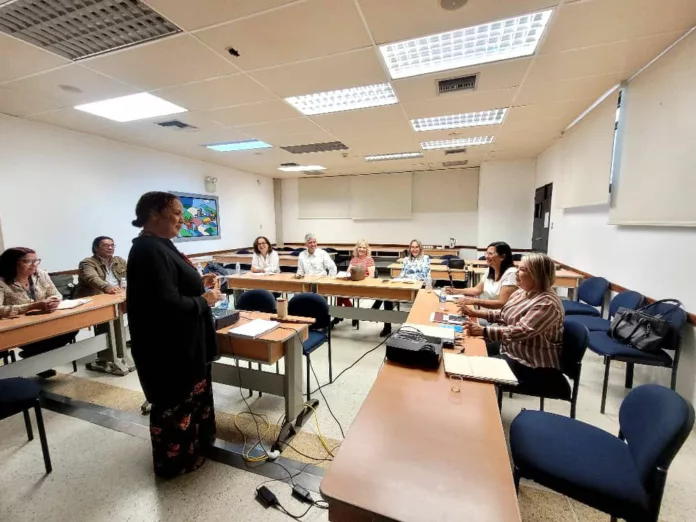 Se instaló Comisión de Validación Curricular de la carrera de Psicología Social y Comunitaria